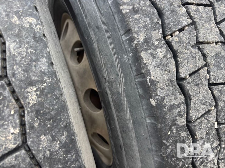 peterbilt-378-image-73