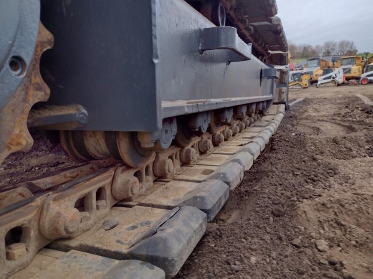 komatsu-pc128uu-2-image-38