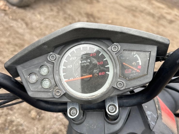 shshang-co-electric-scooter-image-5