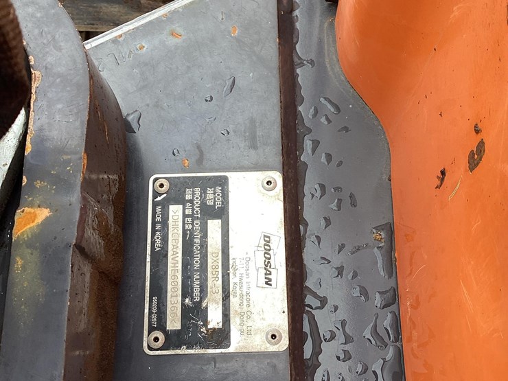 2015-doosan-dx85r-hydraulic-excavator-sn:dhkceaavhe6001366-image-13