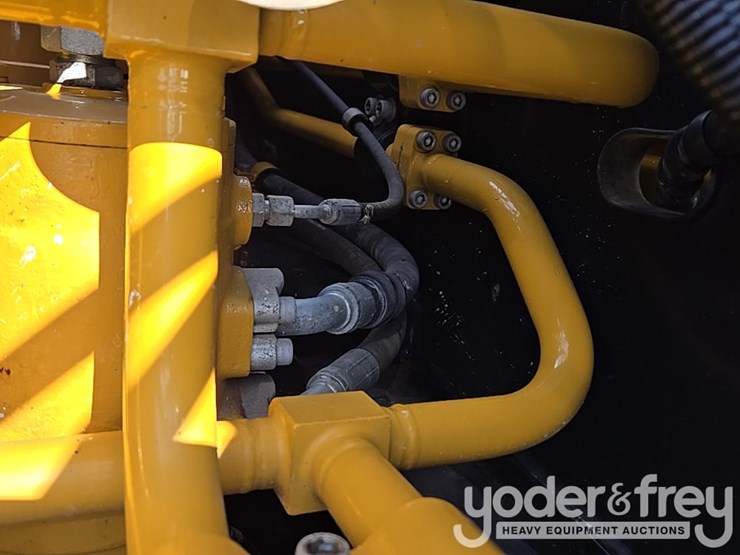 2023-sany-sy225-image-45