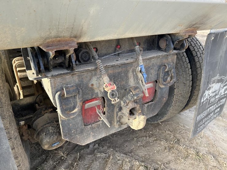 #1463-•-2007-mack-quad-axle-dump-truck-image-27