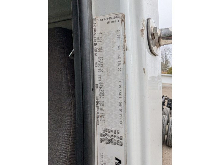 western-star-4700sb-image-31