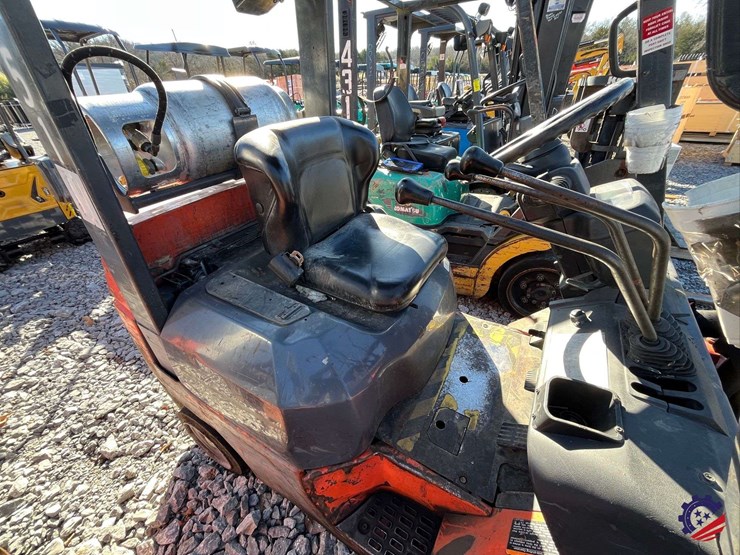 toyota-7fgcu25-image-21