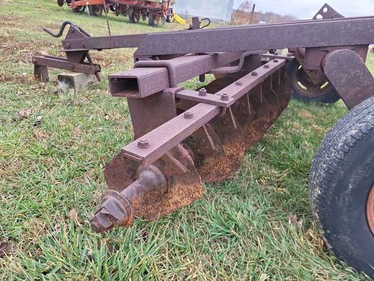 international-11-image-10