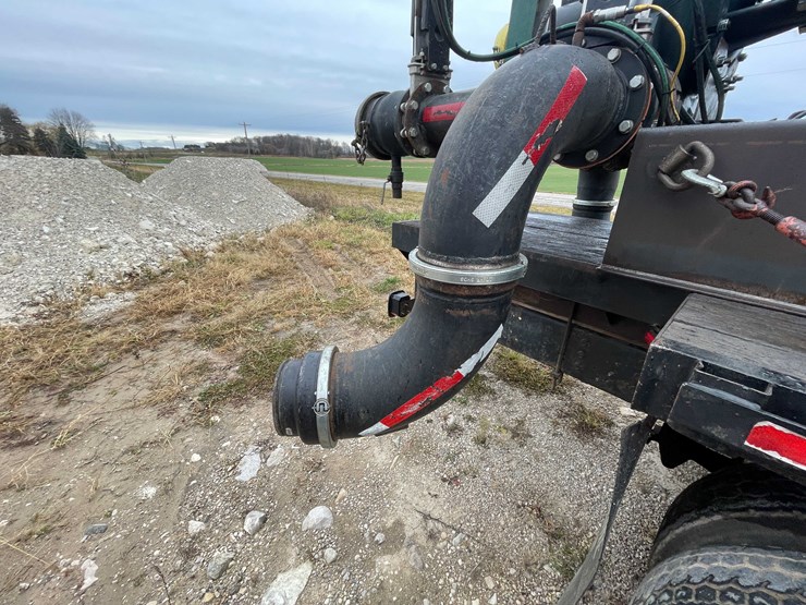 international-4900-image-29