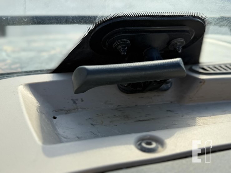 john-deere-gator-xuv-835r-image-19