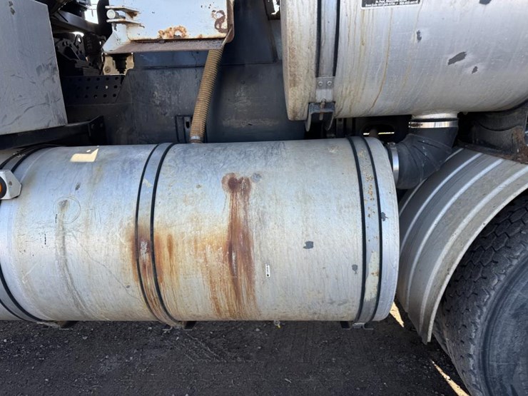 2002-vactor-2100-image-50