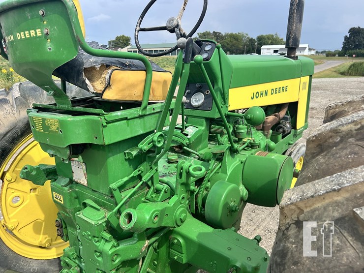 john-deere-630-image-30