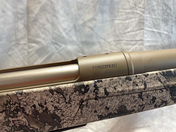 #2371-•-winchester-xpr-300-win-mag-bolt-action-rifle,-sn:-pt09573yw357-image-13