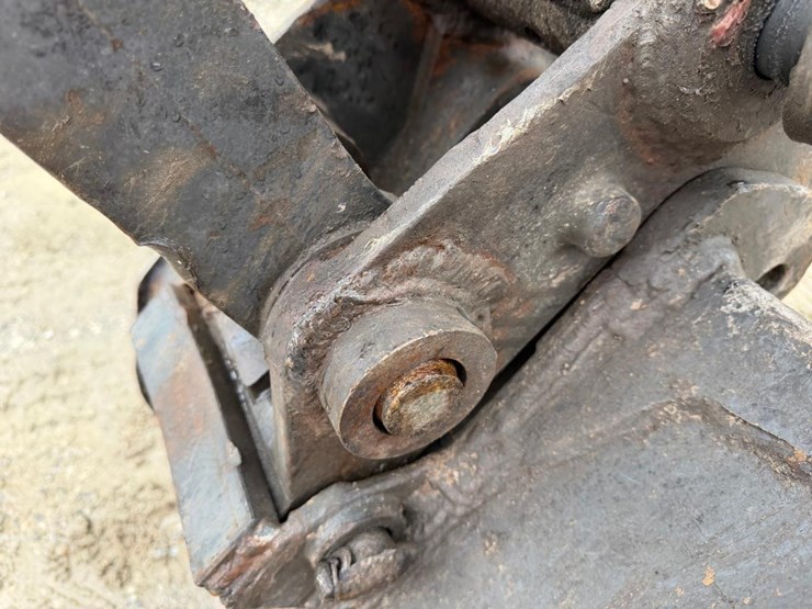 2022-bobcat-e50-image-11