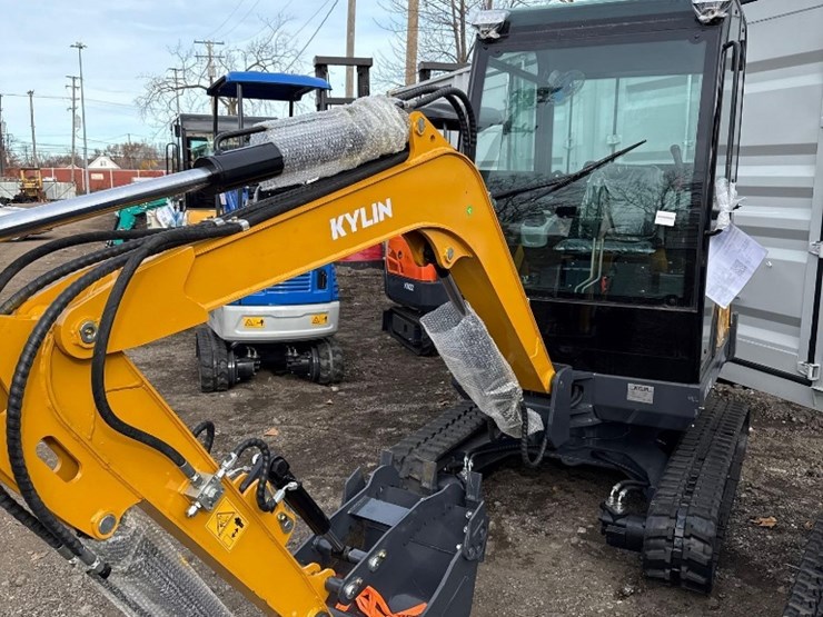 new-kylin-kn30-mini-excavator-image-1