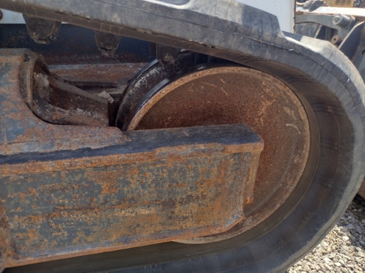 bobcat-t590-image-33