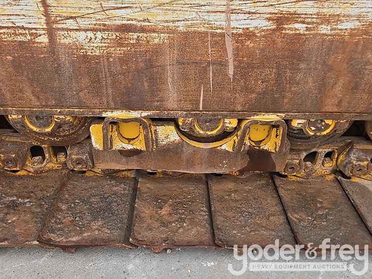 2019-deere-850l-lgp-image-29