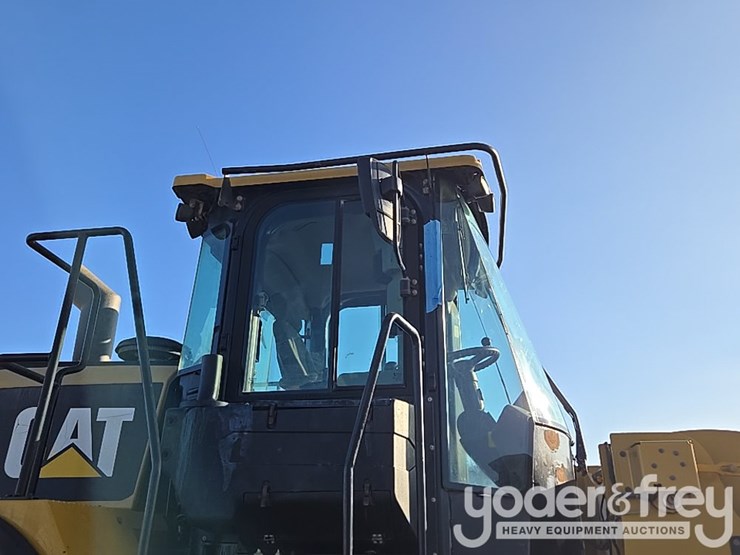 2016-caterpillar-950m-image-107