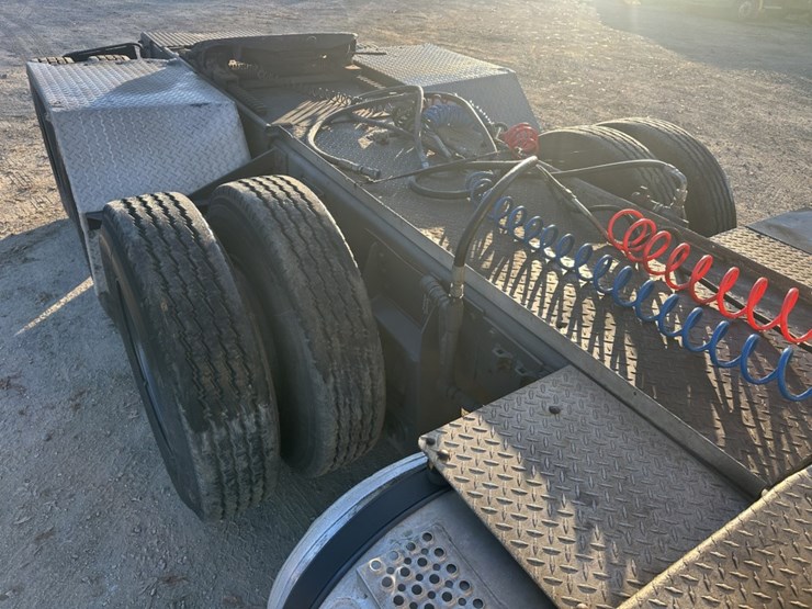 mack-rd688s-image-24