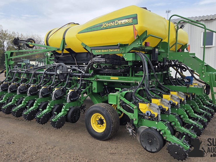 john-deere-db44-image-7