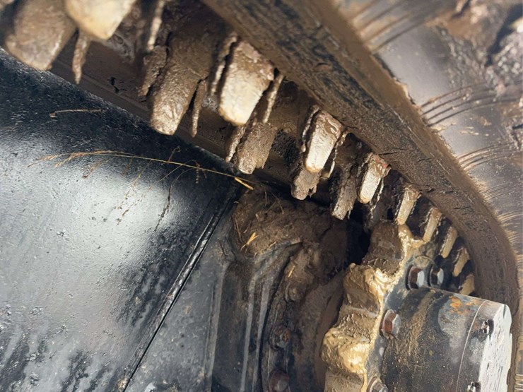 2015-kubota-svl75-2-image-11