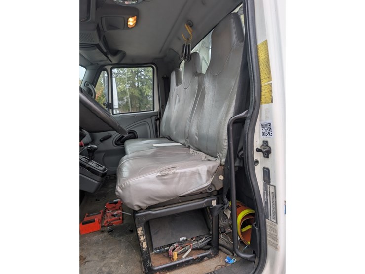 international-durastar-4300-image-20