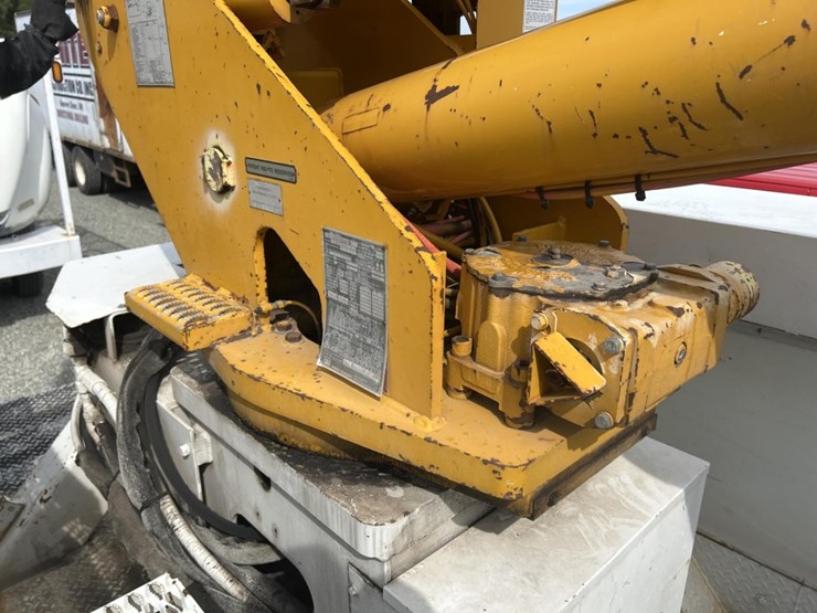 international-4000-image-55