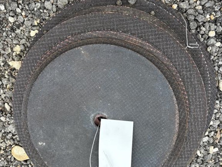 #28-•-large-cut-off-wheels--bundle-sizes-may-vary-image-1