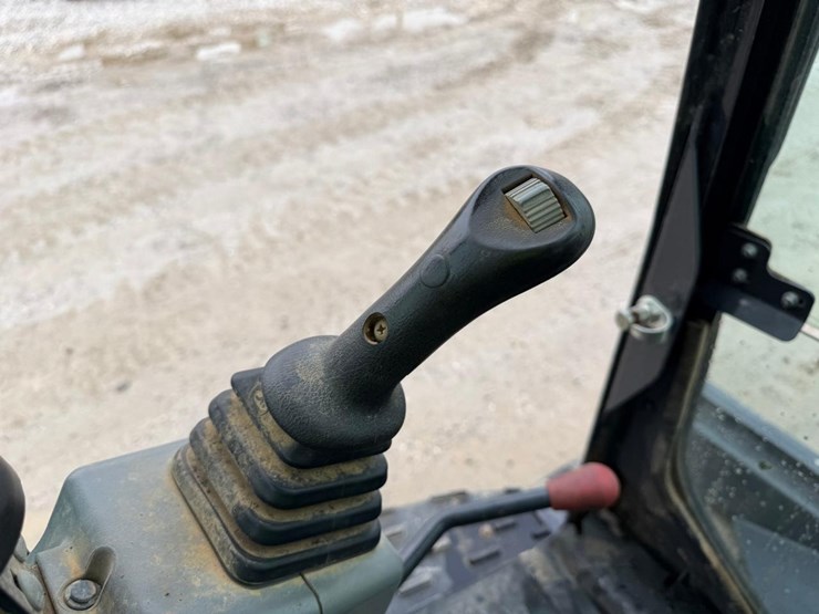 2022-bobcat-e50-image-30