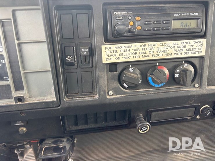 2000-international-4700-image-54