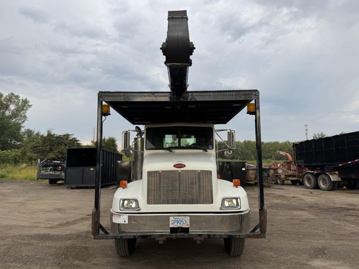 peterbilt-330-image-8