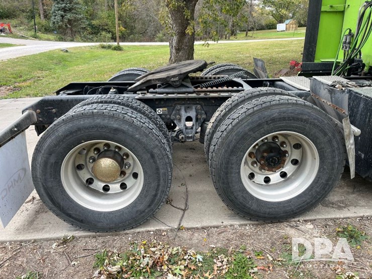 kenworth-t680-image-25