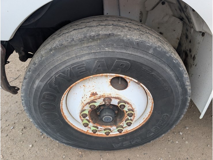 international-durastar-4300-image-10