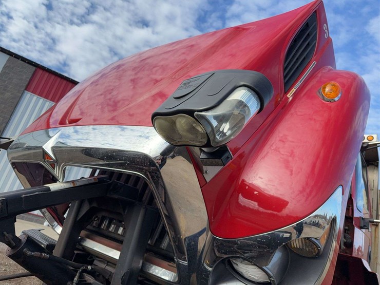 2013-international-workstar-7400-image-59