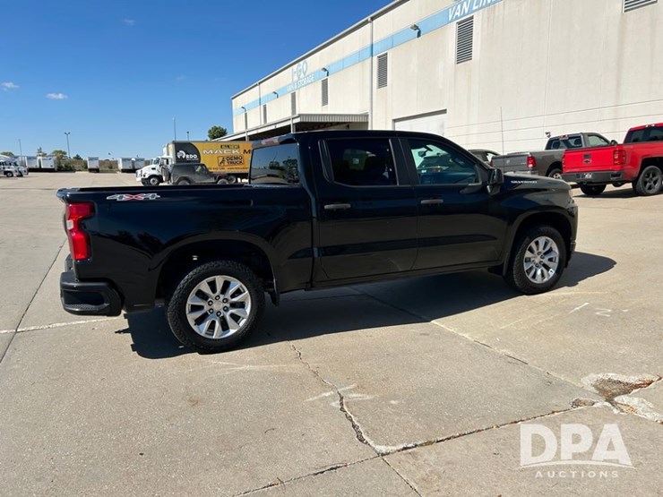 2021-chevrolet-silverado-1500-image-8