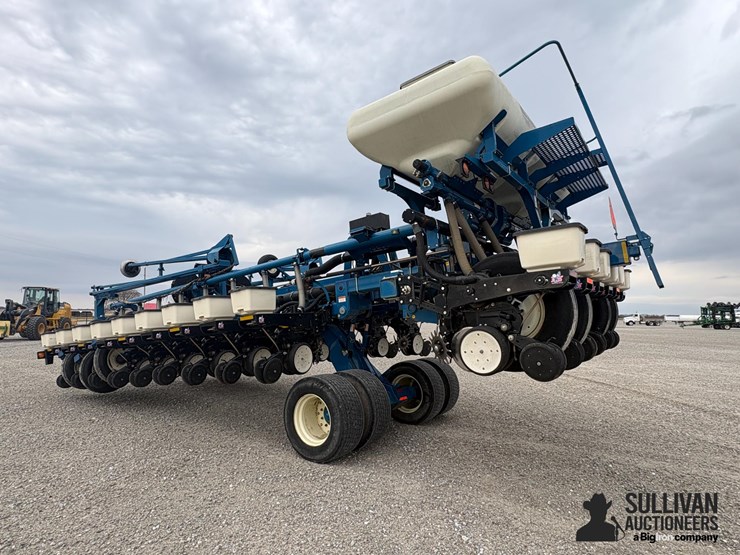 kinze-3800-image-7