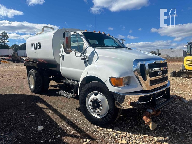 ford-f650-xl-sd-image-1