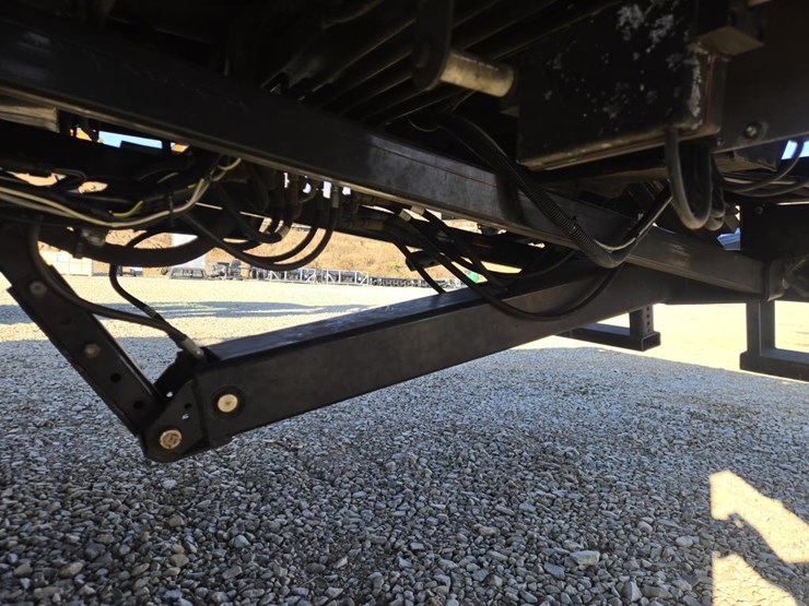 2022-international-mv607-image-33