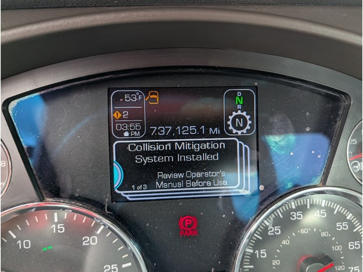 2019-kenworth-t680-image-22