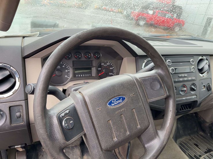 2009-ford-f250-image-30