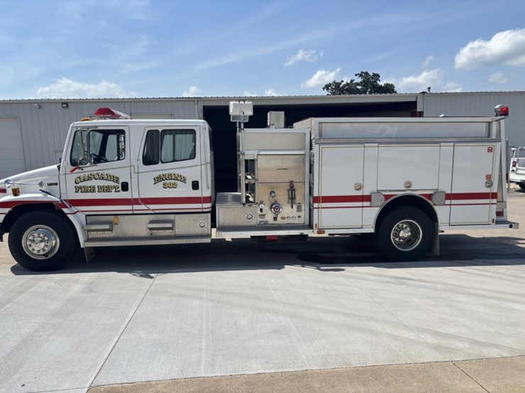 freightliner-fl80-image-2