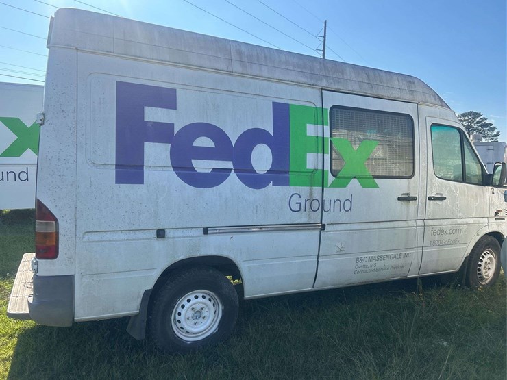 2002-dodge-2500-image-4