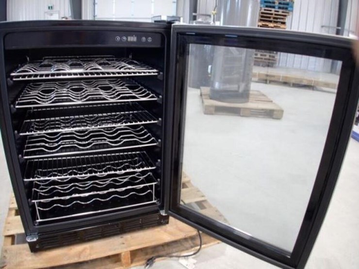 vissani-5.1-cu-ft-wine/beverage-cooler-image-12