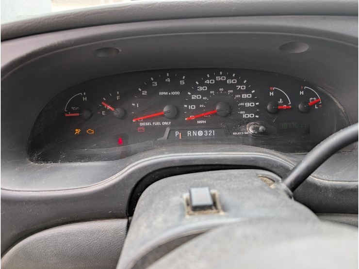 2006-ford-e350-image-17