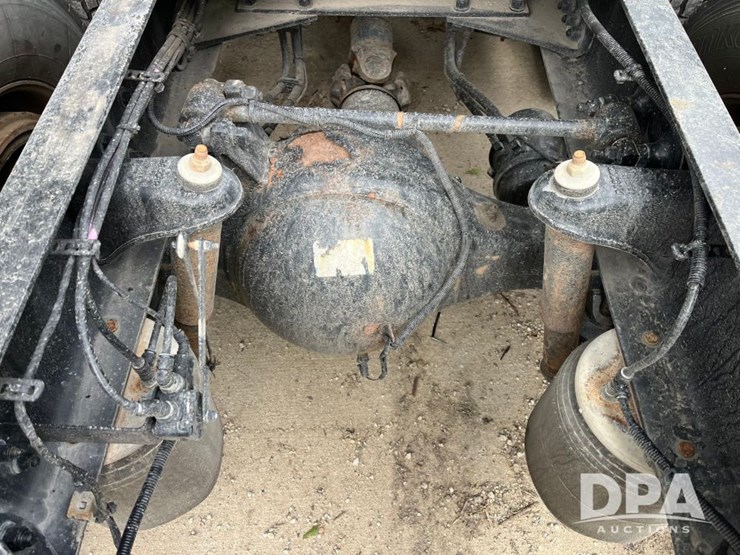 kenworth-t680-image-33