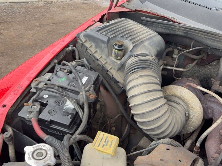 1998-dodge-ram-ext.-cab-pickup-image-22