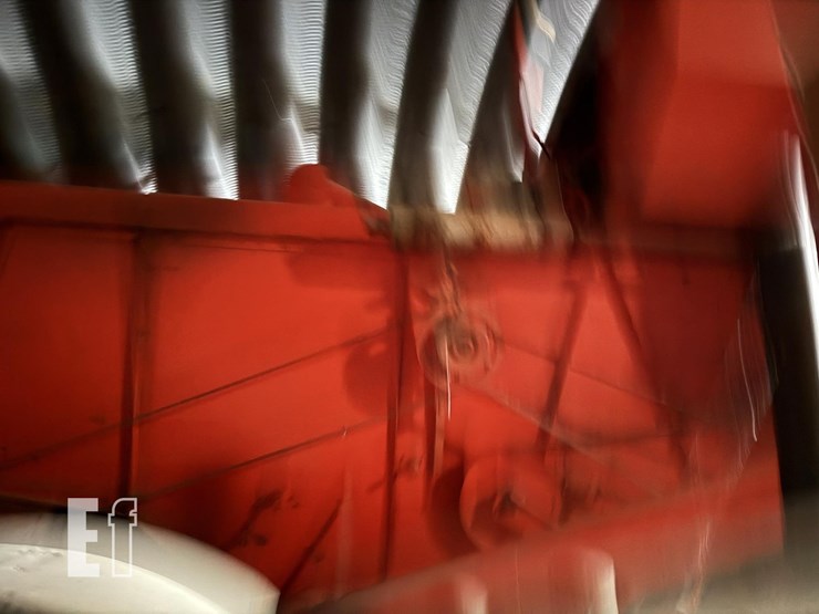 j-i-case-1060-image-6