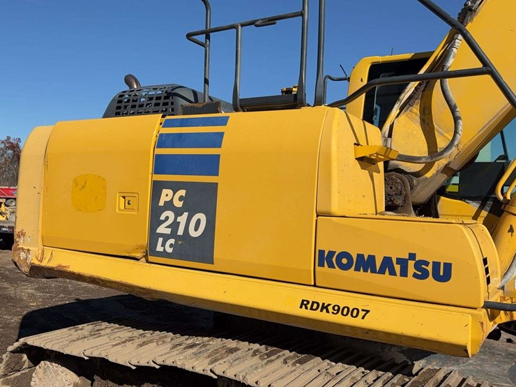 komatsu-pc210-lc-10-image-29