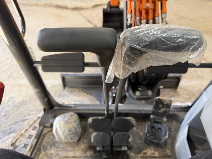 2026-develon-dx27z-7-image-31