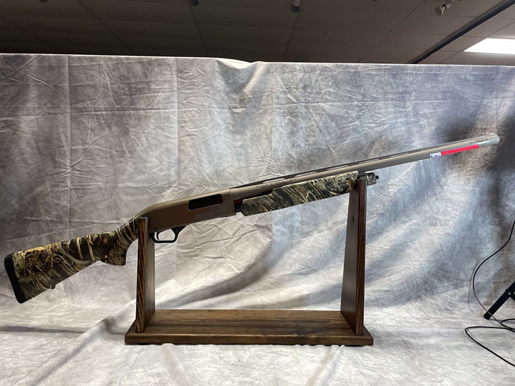 #2394-•-winchester-sxp-12-ga.-pump-action-shotgun,-sn:-tr6022-130203sp-image-2