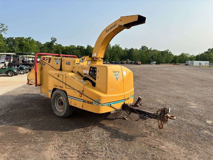 vermeer-wood-chipper-image-2