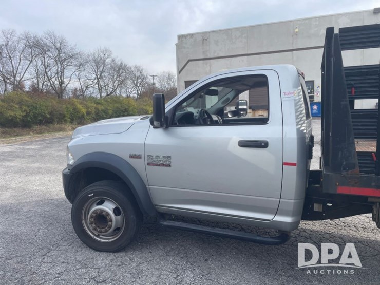 dodge-ram-5500-image-5