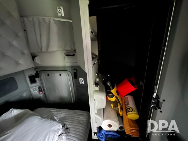 kenworth-t680-image-66